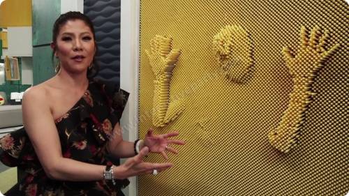 Гигантский пин-арт